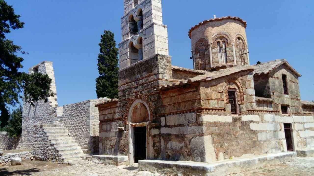 شقة Charouda Stone Tower Pírgos Dhiroú المظهر الخارجي الصورة