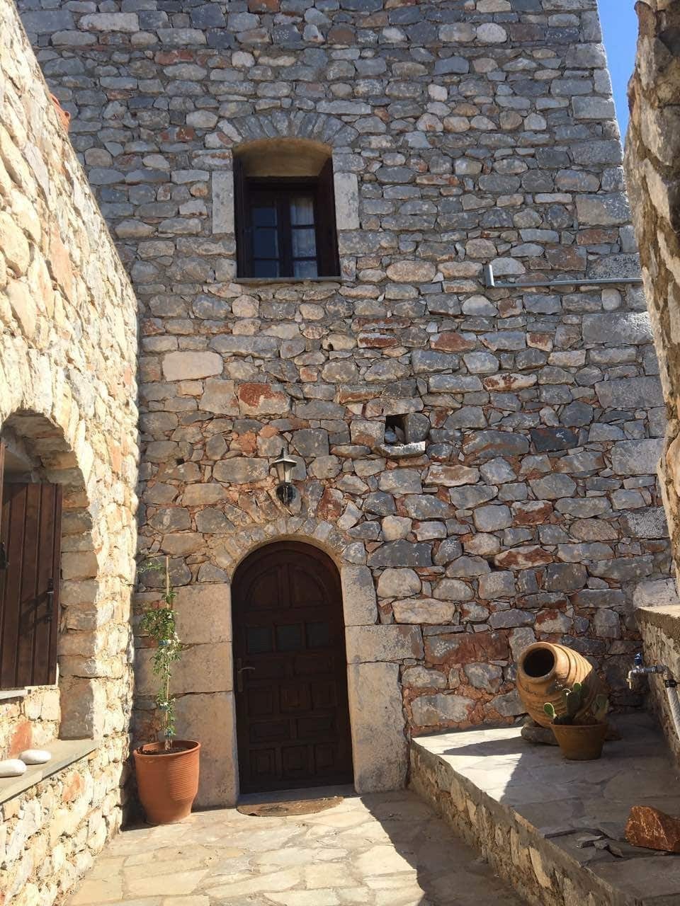 شقة Charouda Stone Tower Pírgos Dhiroú المظهر الخارجي الصورة